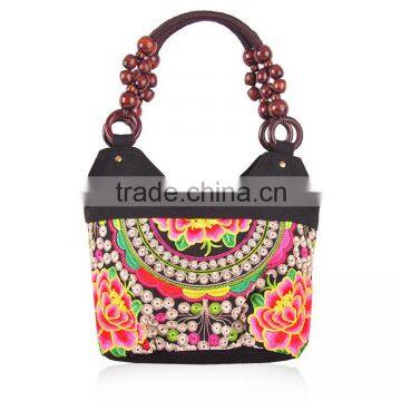 Latest design woman shoulder bag pattern shoulder bag ethnic bags