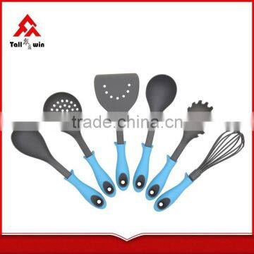 Non-slip PP+TPR Colorful handle Kitchen Gadgets, Multifunction Kitchen Utensils, kitchen and home gadgets