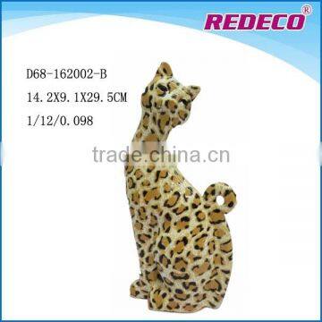 Hot sale high quality resin cat ornament