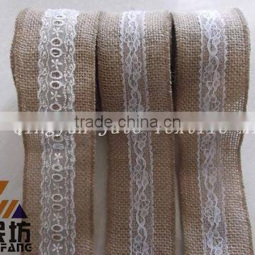 Eco-friendly burlap jute ribbon with lace in middle manufactured