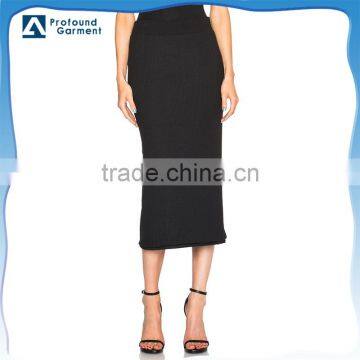 lady black back slit midi length tube skirt