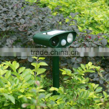 New Solar Power Ultrasonic Wave InfraRed Sensor Dog Pest Repeller Chaser Dual Animal Scarer Solar Panel Dog Repeller photo-6