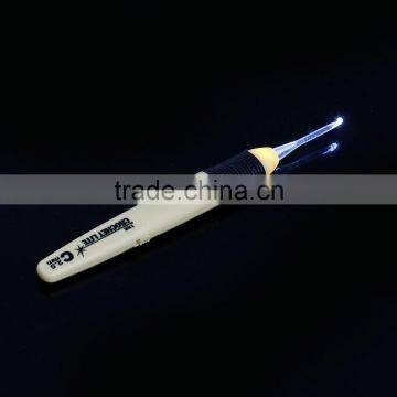 Custom C2.5mm 15.6x1.6cm Crochet Hook With Led Light photo-3