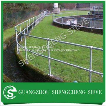 hot dipping galvanized anti corrosion and anti rust black steel ball joint hanrail post/stanchions