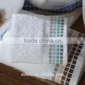 Wholesale Fancy design Embroider dobby Border Bath Towel hand towel manufacture