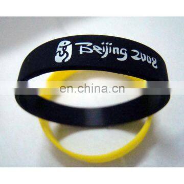 Personalised Precious Trendy Top Quality Manufactory Silicon Bracelet With Gravure Embossing Printing