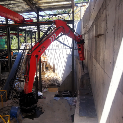 Stationary type pedestal boom system