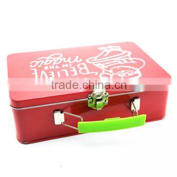 Tin lunch box metal tin case with plasctic handle and key