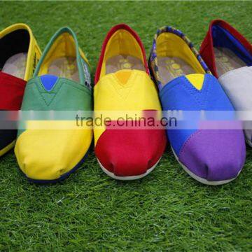 Fashion cheap stock canvas shoes