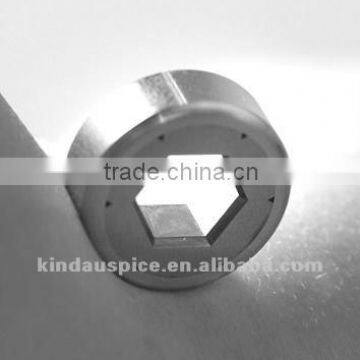 Segmental tungsten carbide dies