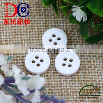 11.5mm High Quality White Round Sewing Buttons Resin Garment Buttons photo-6