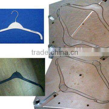 plastic hanger mould