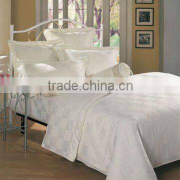 200T Sripe bedding set