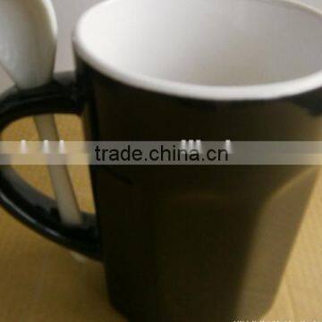 Creative Fashion Simple Mluti-color Different Shape Ceramic Coffee Mug With Inserting Spoon photo-4
