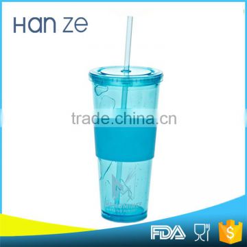 Factory direct sale customized plastic water bottle with sucker