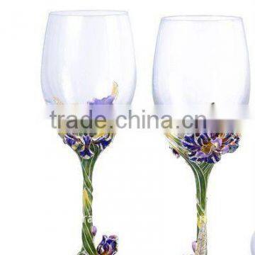 Iris desgin craft wine glass