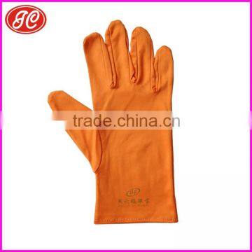 Personalized portable white microfiber cleaning glove manurfactory