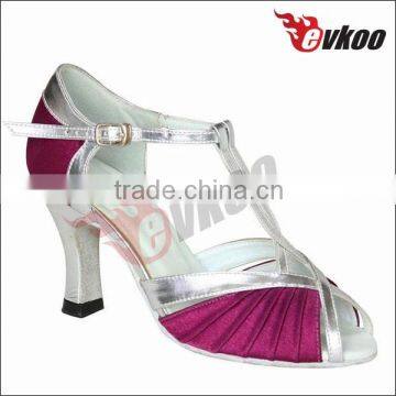 Comfortable 8cm heelT strap high quality flamenco shoes for latin dancing