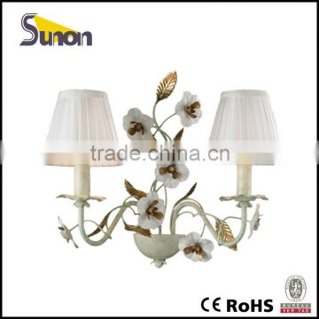 Simple style wrought iron flower decorative bedroom cheap wall lamp