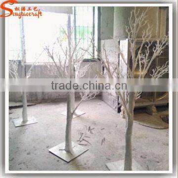Artificial no Leaves of Tree Trunk White Wooden Trunkdecoration Fiberglass Artificial Trunk for Sale photo-4