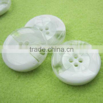 Wenzhou Qiaotou Factory Resin Overcoat Buttons 4 Holes Button photo-3