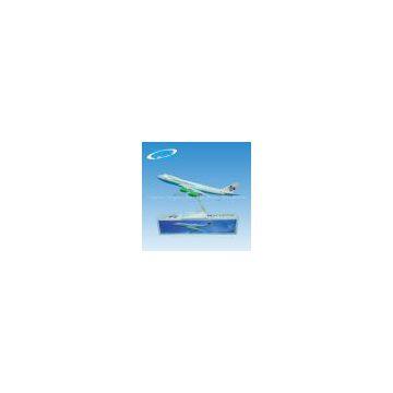 Hahn airport B747-8 artificial model flying toy plane
