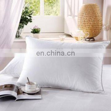 Quick rebound washable soft velvet feather pillow