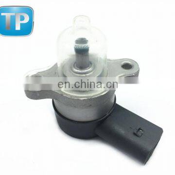 Fuel Pressure Regulator OEM 0281002241 05080462AA