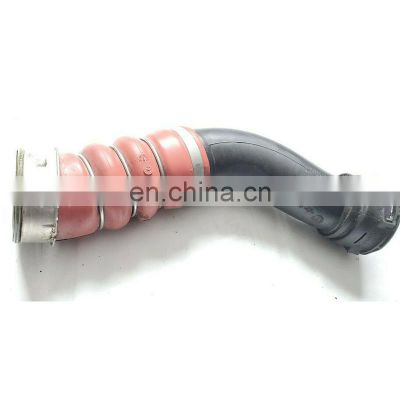 13717583716 Lower Intercooler Air Charge Induction Pipe for Turbo Tract Duct OEM BMW E70 E71