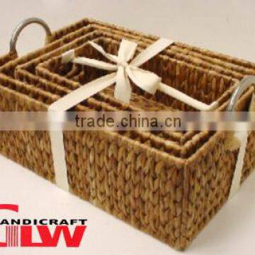 Set of 4 braided maize basket in brown with the cut out handle(the XL one with metal handle)