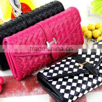 Classic handmade knitting PU women purse