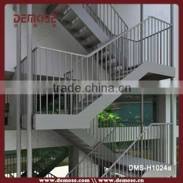 modern outdoor metal staircase design