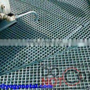 Heavy duty steel grating ladder