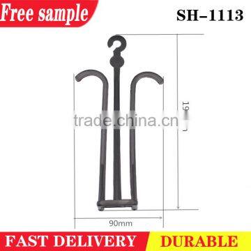 Tall style shoes bearing accessories plastic shoe hanger