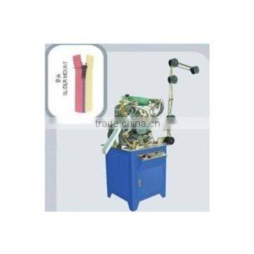 Auto Plastic zipper Slider Mounting Machine, HKT-0624P