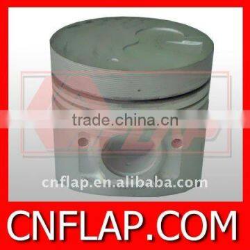 MD304835 Piston