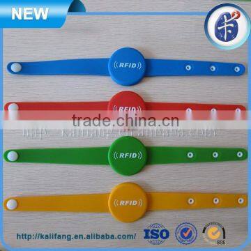 High / Ultrahigh Frequency Waterproof Nfc Pvc Wristband / Bracelet photo-3
