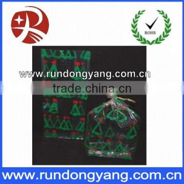 Fashion christmas plastic gift bag printed with crown