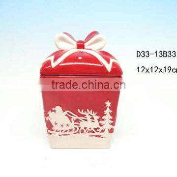 Ceramic canister with lid for Christmas