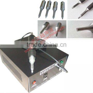 Portable ultrasonic plastic riveting machine
