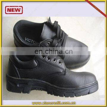 Industrial safety shoes for workers