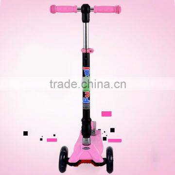 New foldable kids 4 wheel scooter with foldable handlebar