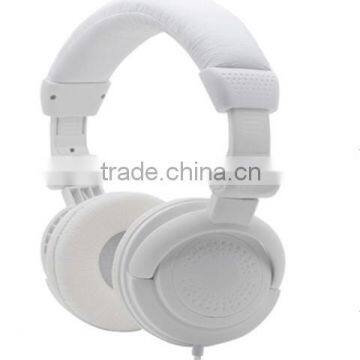 3.5mm plug stereo headset OEM promotion headphone factory cheap head phone                        
                                                Quality Choice