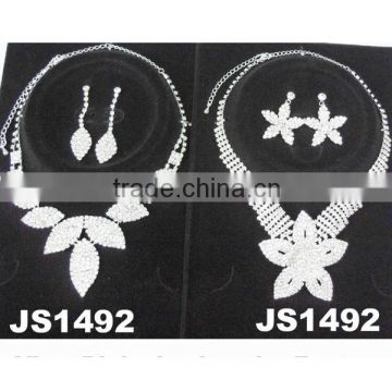 wholesale fashion hawaii flower necklace set