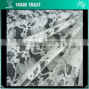 Glamour 150 Centimeter Wedding Veil 100% Nylon Fabric photo-3