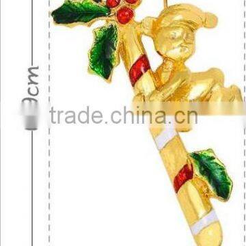 Gold Plated X'mas Little Boy Hugging Candy Cane Brooch