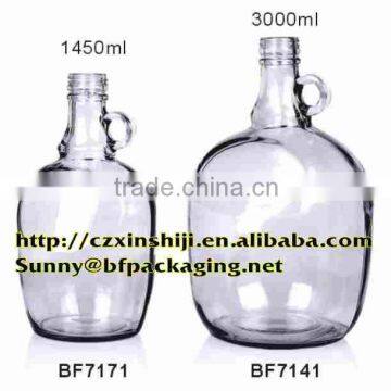 Big volume glass bottle