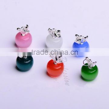 Lovely Crystal Apple Pendant for Decoration or Gifts