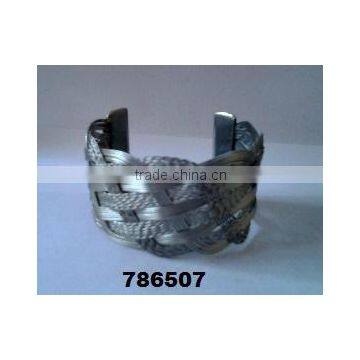 Indian Iron Metal Fashion Bangle Bracelet Weaved