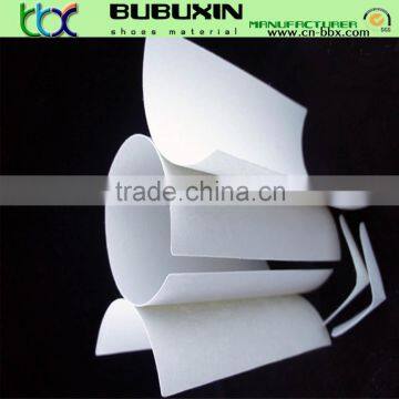 Strong glutinosity non-woven chemical sheet & toe puffs or back counters